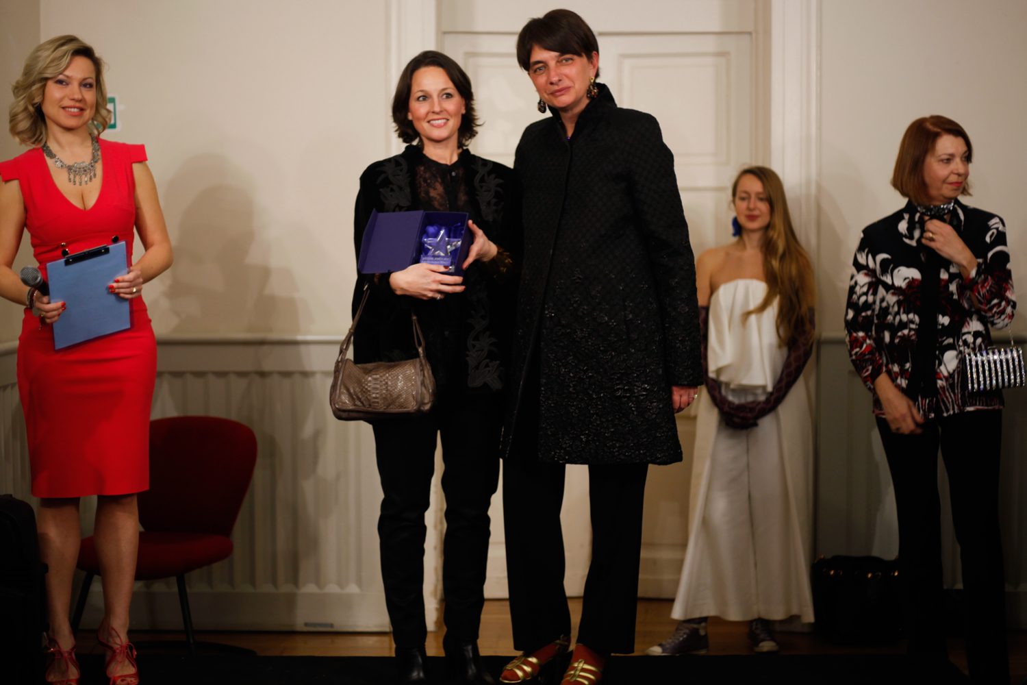 Artistar-Jewels-Exhibition_14_Low
